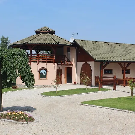 农家乐 Rancho Kwapiszow *